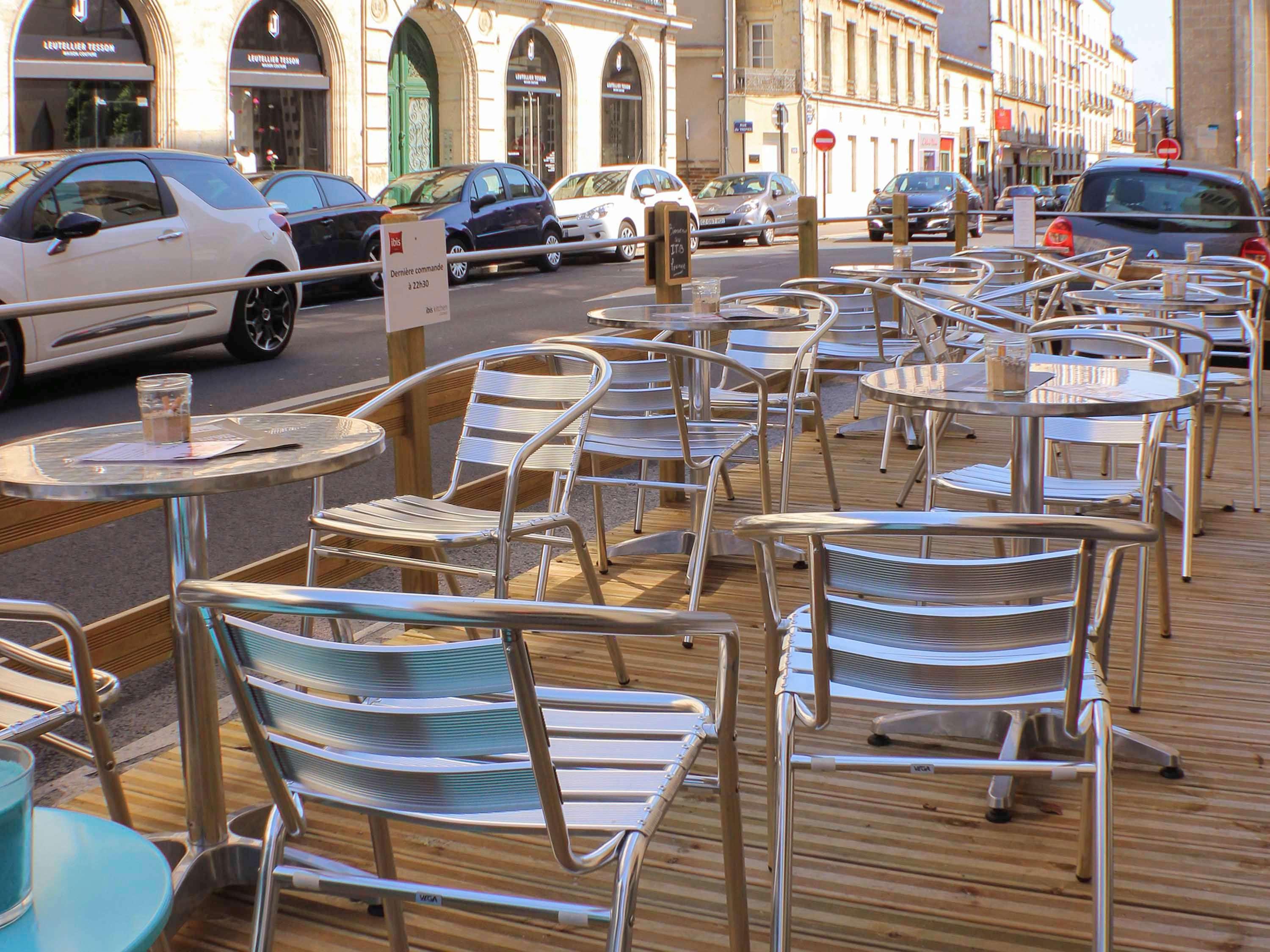 Hotel Ibis Nantes Centre Tour Bretagne Esterno foto