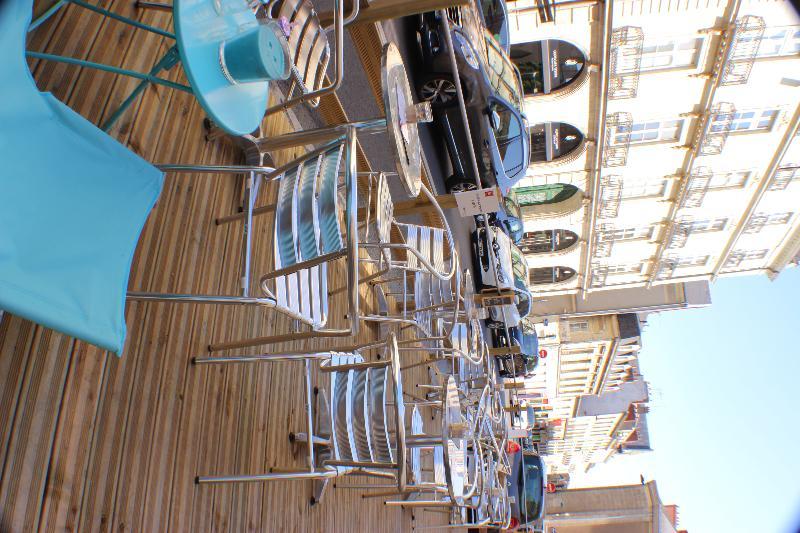 Hotel Ibis Nantes Centre Tour Bretagne Esterno foto