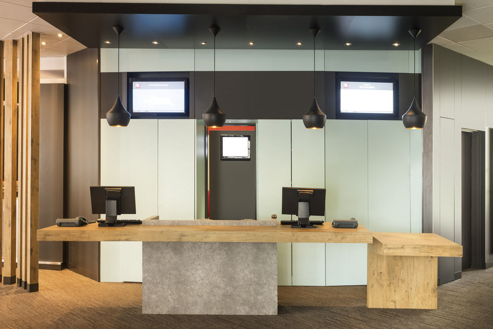 Hotel Ibis Nantes Centre Tour Bretagne Esterno foto